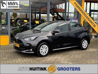 toyota-yaris-1.5-hybrid-active-navi