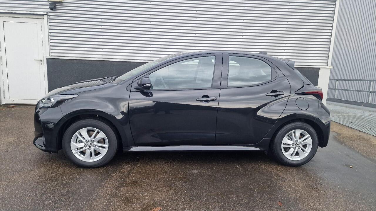Toyota YARIS 1.5 Hybrid 115 Active | Achteruitrij camera | Airco (automatisch) | Spraakbediening | Apple Carplay/Android Auto | Adaptive cruise control |