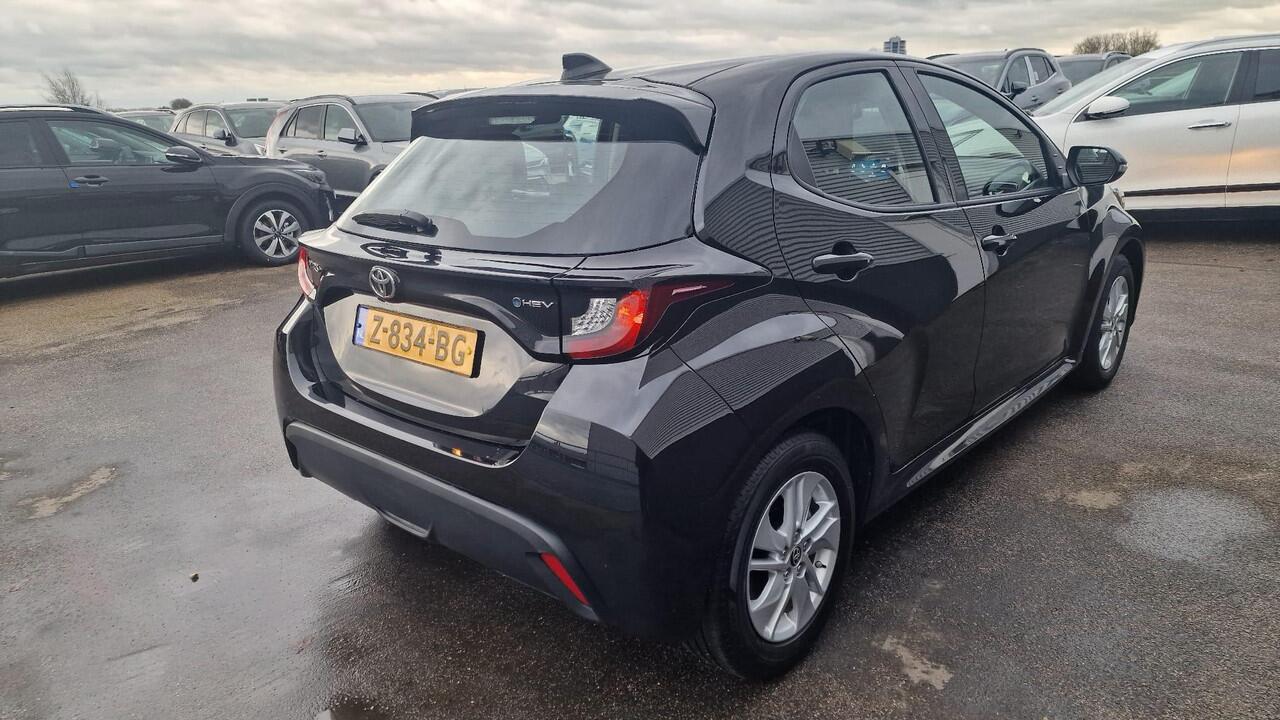 Toyota YARIS 1.5 Hybrid 115 Active | Achteruitrij camera | Airco (automatisch) | Spraakbediening | Apple Carplay/Android Auto | Adaptive cruise control |