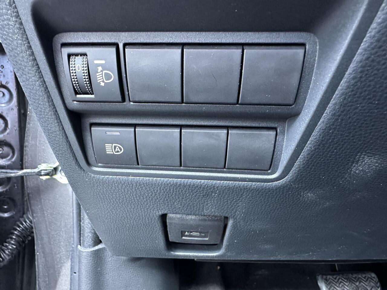 Toyota YARIS 1.5 Hybrid 115 First Edition