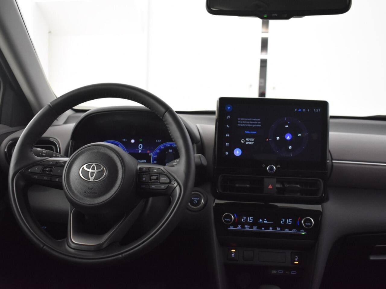 Toyota YARIS 1.5 Hybrid 130 Executive | Stuur en Stoelverwarming | PDC V+A |