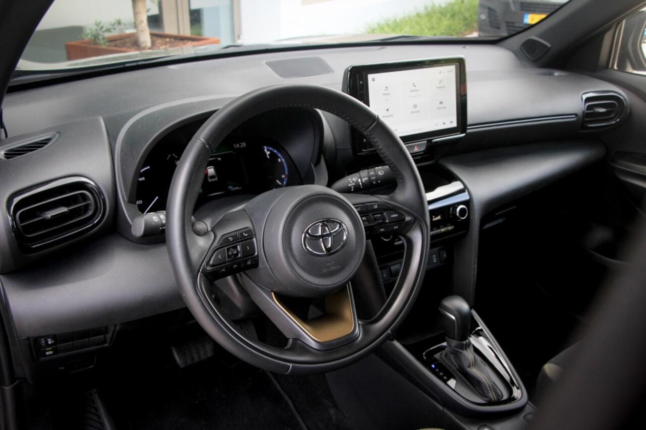 Toyota YARIS 1.5 Hybrid Explore | Stoelverw | Adap Cruise