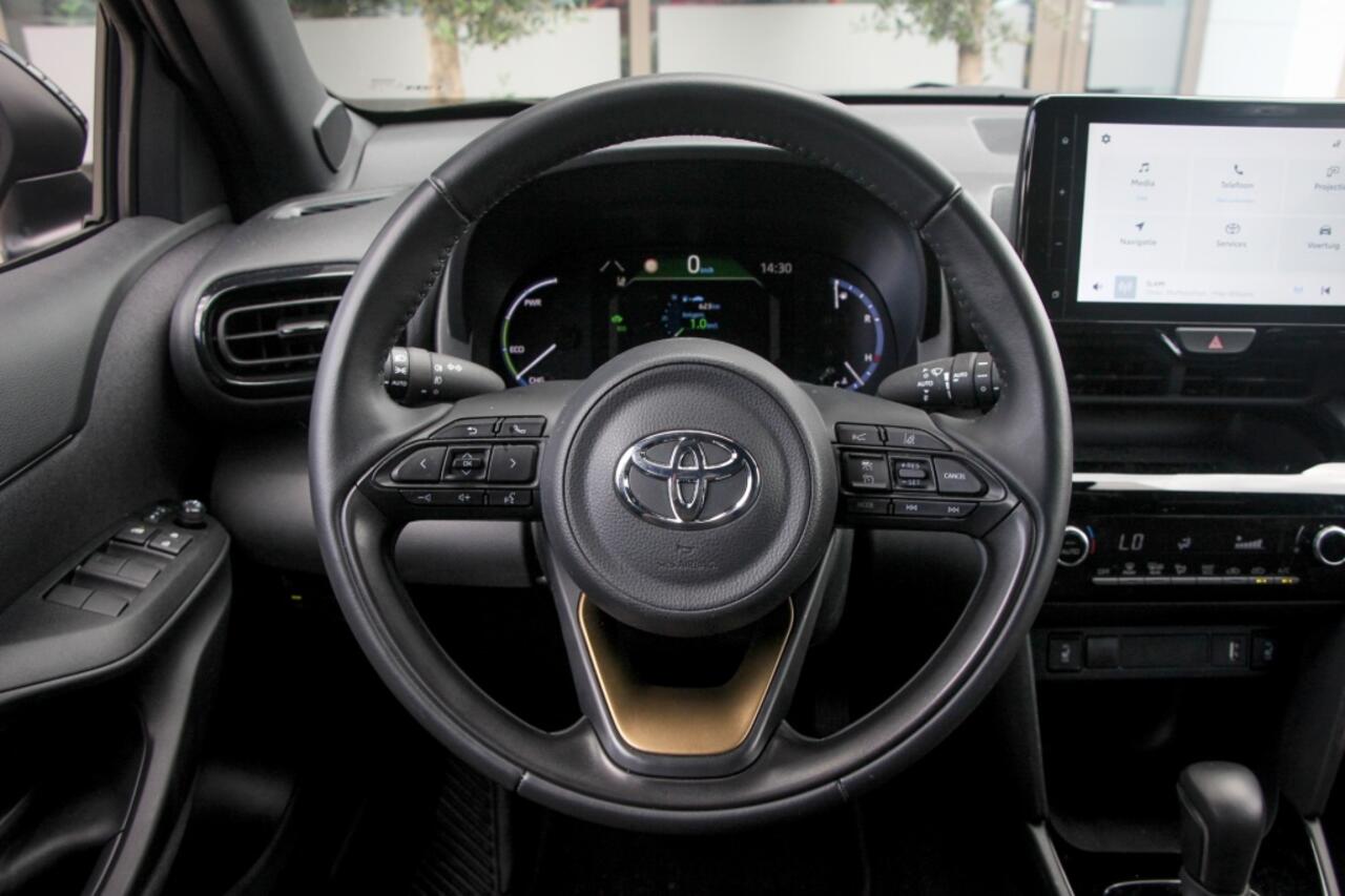 Toyota YARIS 1.5 Hybrid Explore | Stoelverw | Adap Cruise