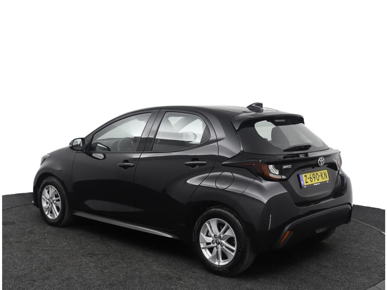 Toyota YARIS 1.5 Hybrid 115 | Climate control | Parkeercamera | Apple carplay android auto |