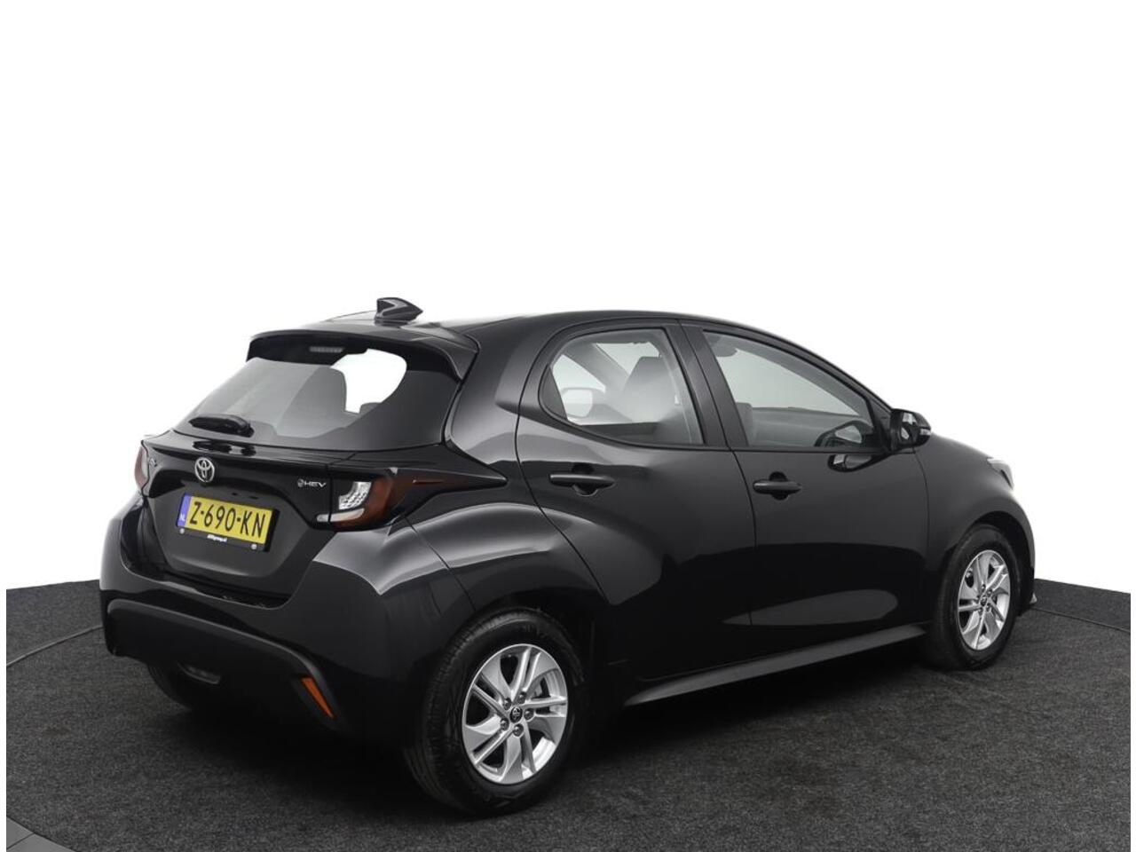 Toyota YARIS 1.5 Hybrid 115 | Climate control | Parkeercamera | Apple carplay android auto |