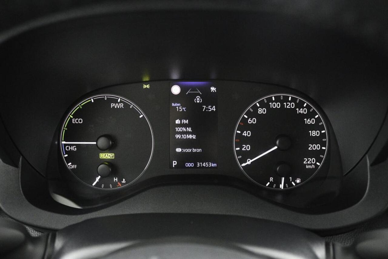 Toyota YARIS 1.5 Hybrid 115 | Climate control | Parkeercamera | Apple carplay android auto |