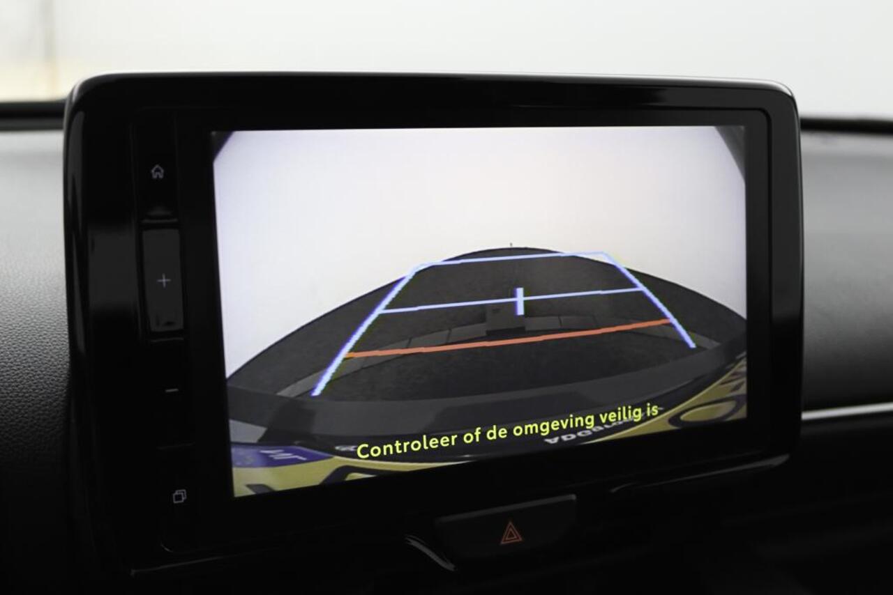 Toyota YARIS 1.5 Hybrid 115 | Climate control | Parkeercamera | Apple carplay android auto |