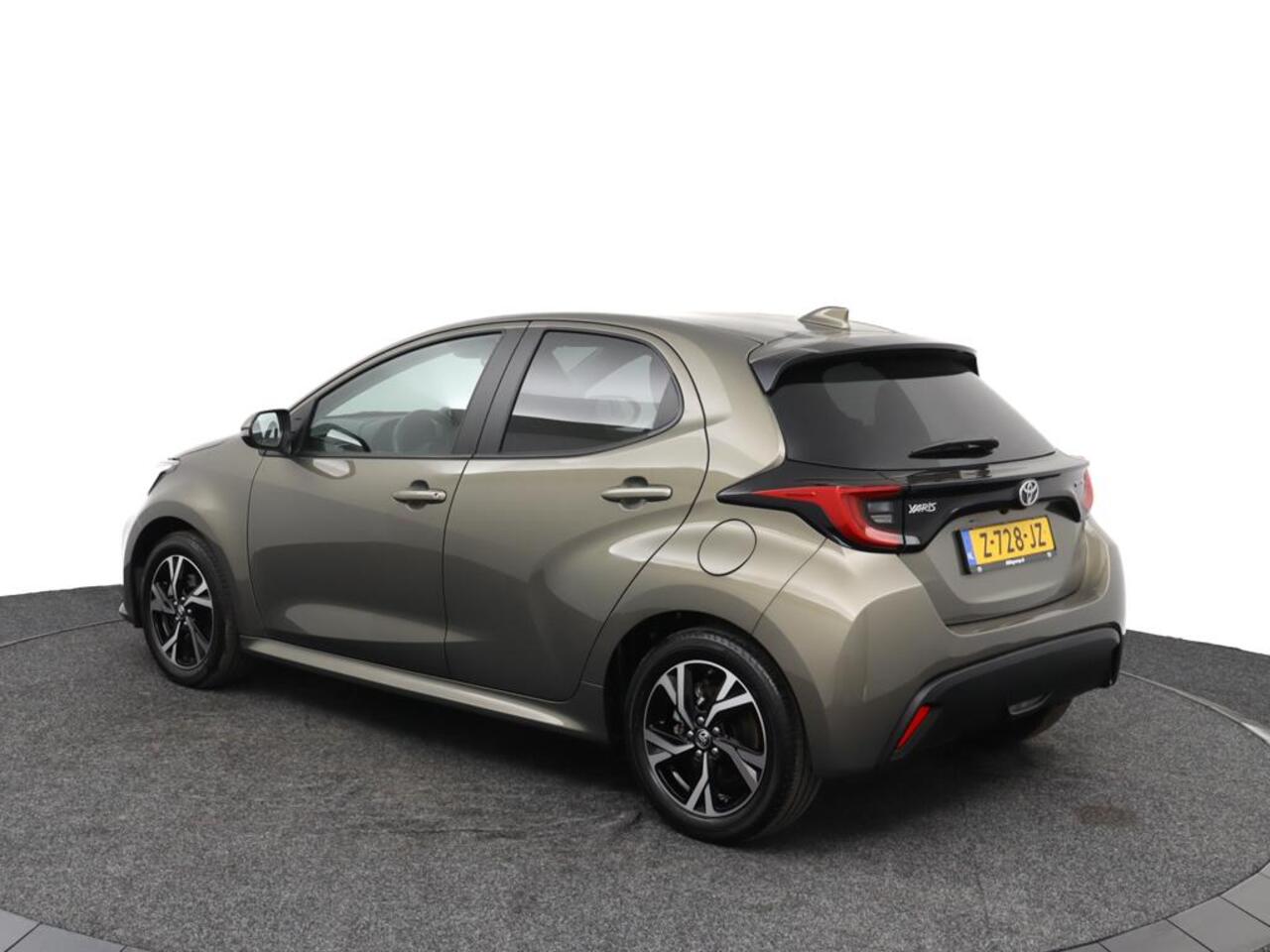 Toyota YARIS 1.5 Hybrid 115 First Edition | Climate control | Navigatie | Keyless | Apple carplay |