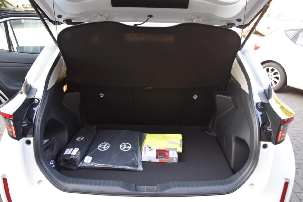 Toyota YARIS 1.5 HYBRID NIEUW! AUTOMAAT/CAMERA/ADAP. CRUISE/