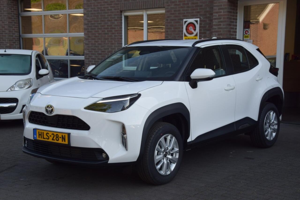 Toyota YARIS 1.5 HYBRID NIEUW! AUTOMAAT/CAMERA/ADAP. CRUISE/