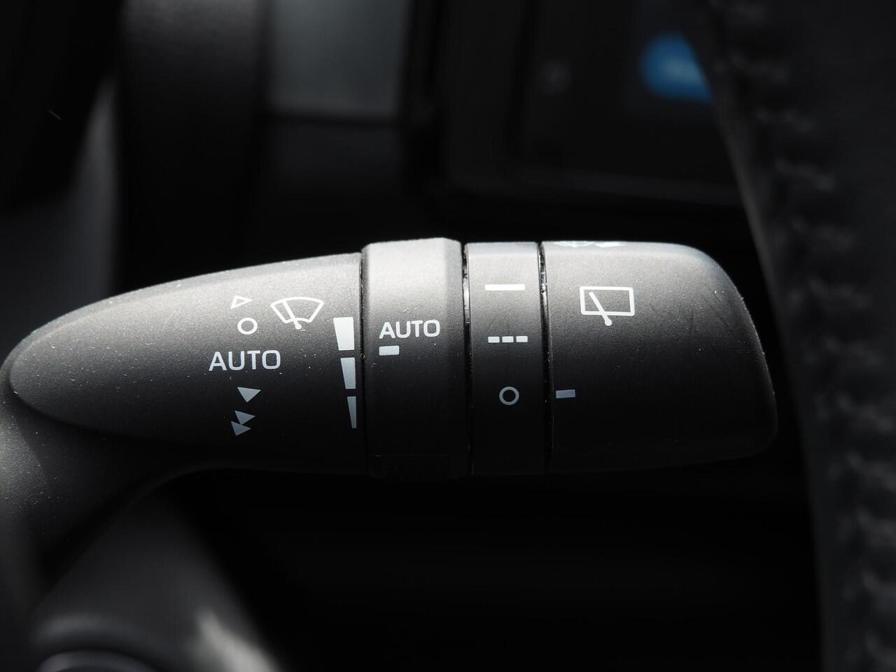 Toyota YARIS Cross 1.5 Hybrid Dynamic Automaat