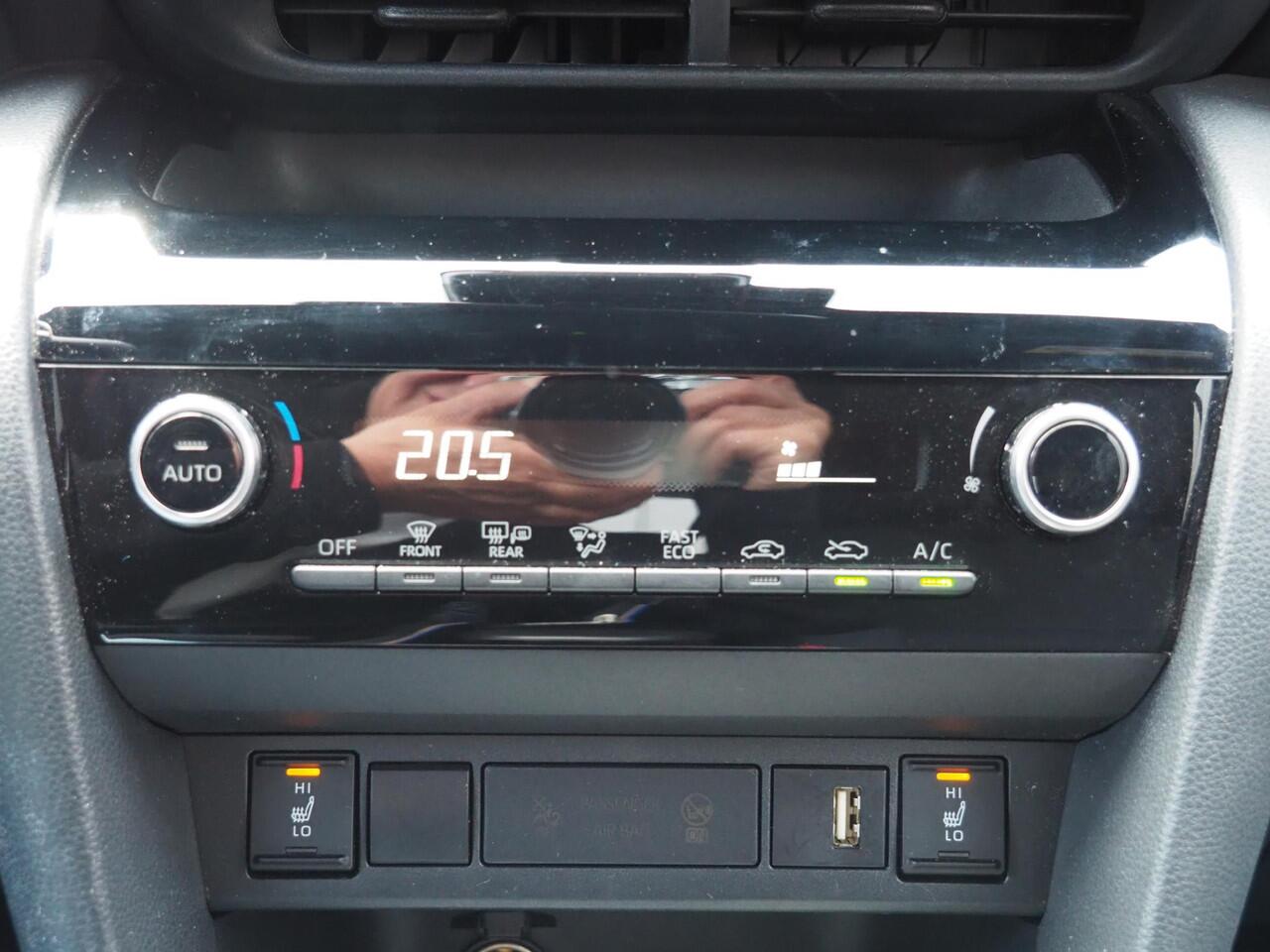 Toyota YARIS Cross 1.5 Hybrid Dynamic Automaat