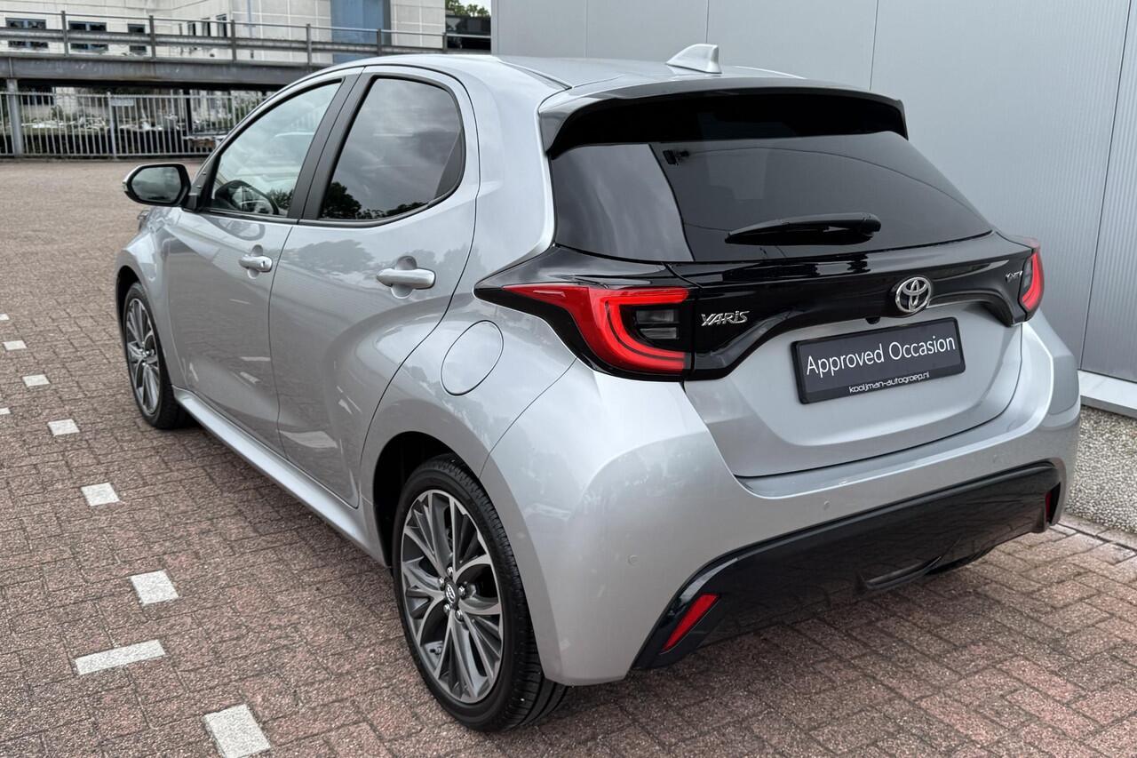 Toyota YARIS 1.5 Hybrid 130 Executive Stoel- & Stuur verwarming, HUD, Dodehoek detectie, Parkeersensoren rondom, JBL, LED, Leder met premium stof, Smart Key