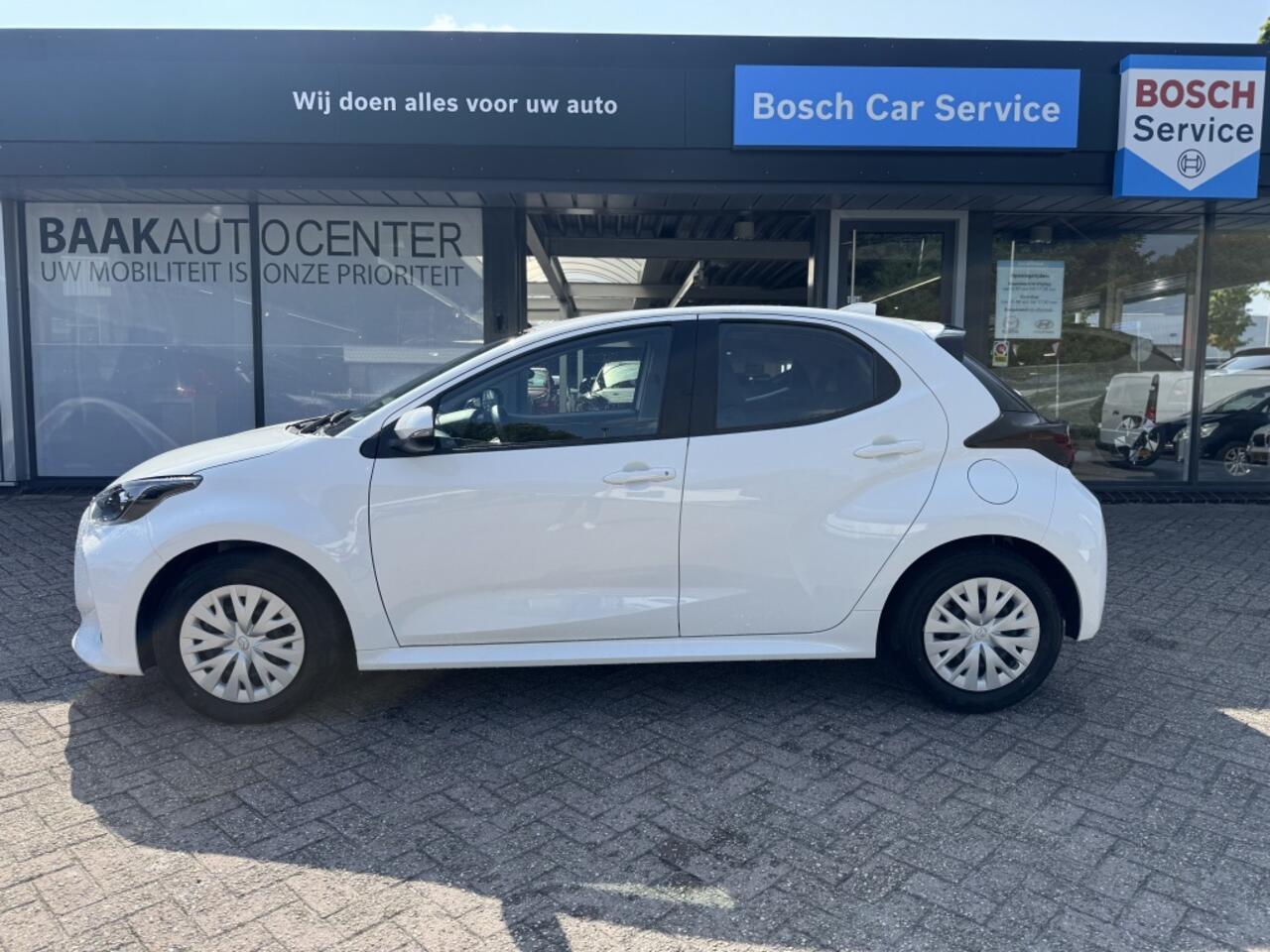 Toyota YARIS 1.5 Hyb. 115 Active