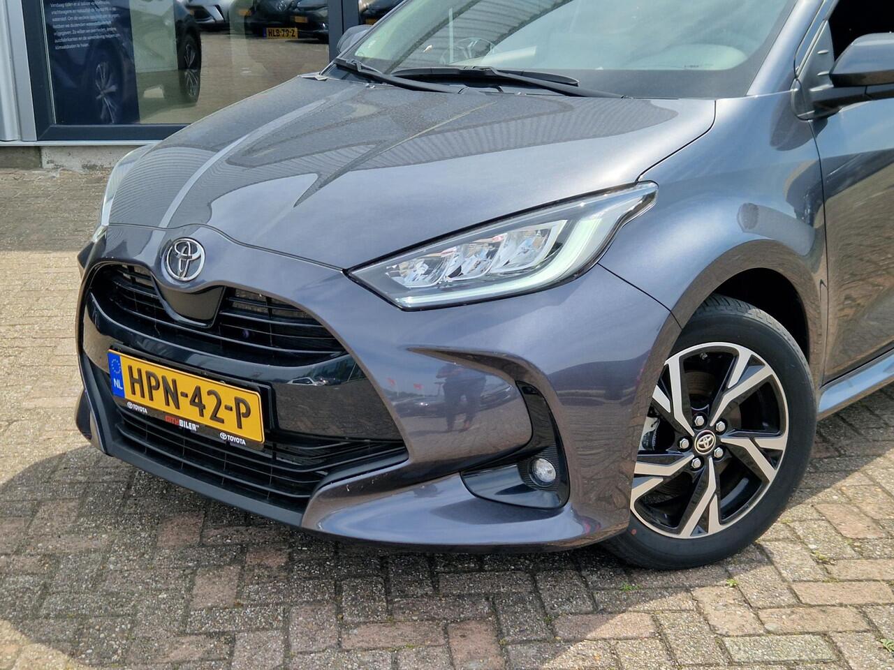 Toyota YARIS 1.5 Hybrid 115 First Edition