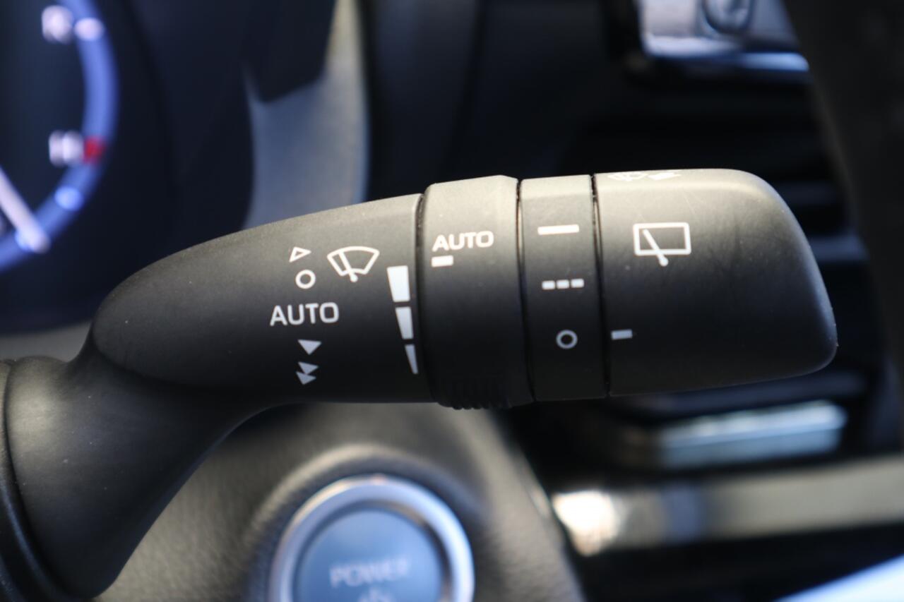 Toyota YARIS 1.5 Hybrid Explore Stoelverwarming/Parkeersensoren