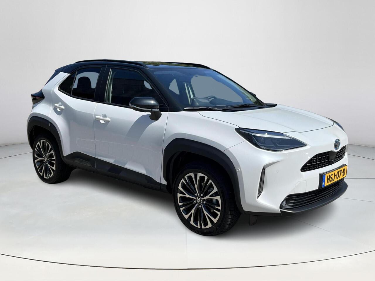 Toyota YARIS Cross 1.5 Hybrid Executive | All-in prijs | Navigatie | stoelverwarming