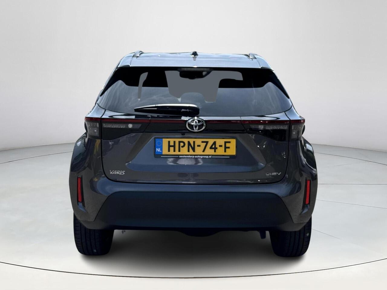 Toyota YARIS Cross 1.5 Hybrid Dynamic | Navigatie | Apple CarPlay/Android auto | Achteruitrijcamera | Stuur en stoelverwarming