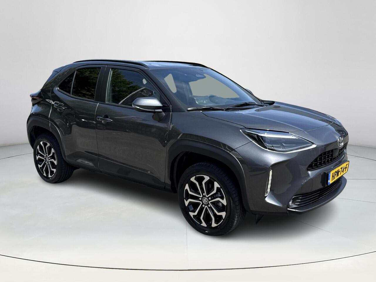 Toyota YARIS Cross 1.5 Hybrid Dynamic | Navigatie | Apple CarPlay/Android auto | Achteruitrijcamera | Stuur en stoelverwarming