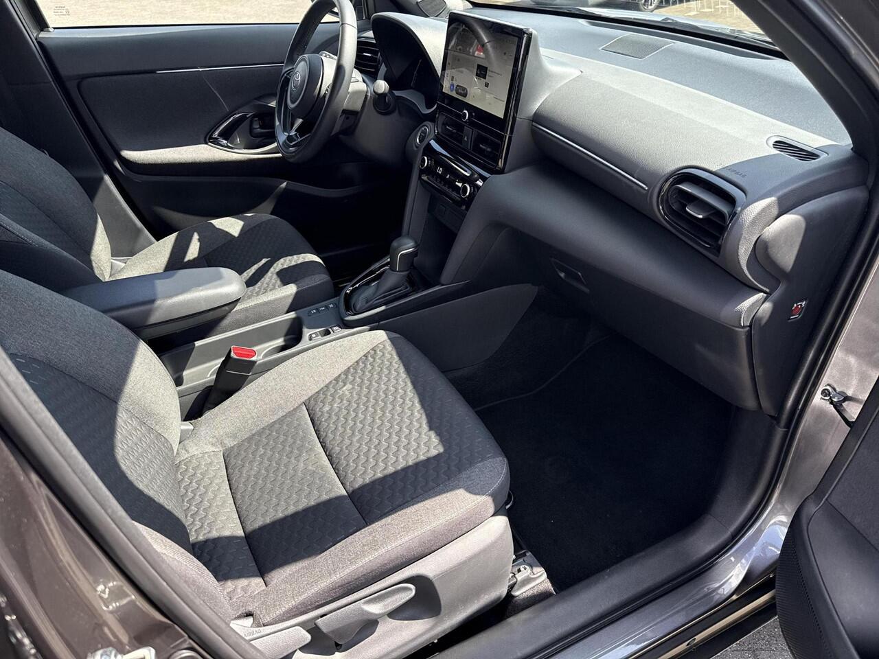 Toyota YARIS Cross 1.5 Hybrid 115 First Edition | Navigatie | Apple CarPlay/Android auto | Achteruitrijcamera