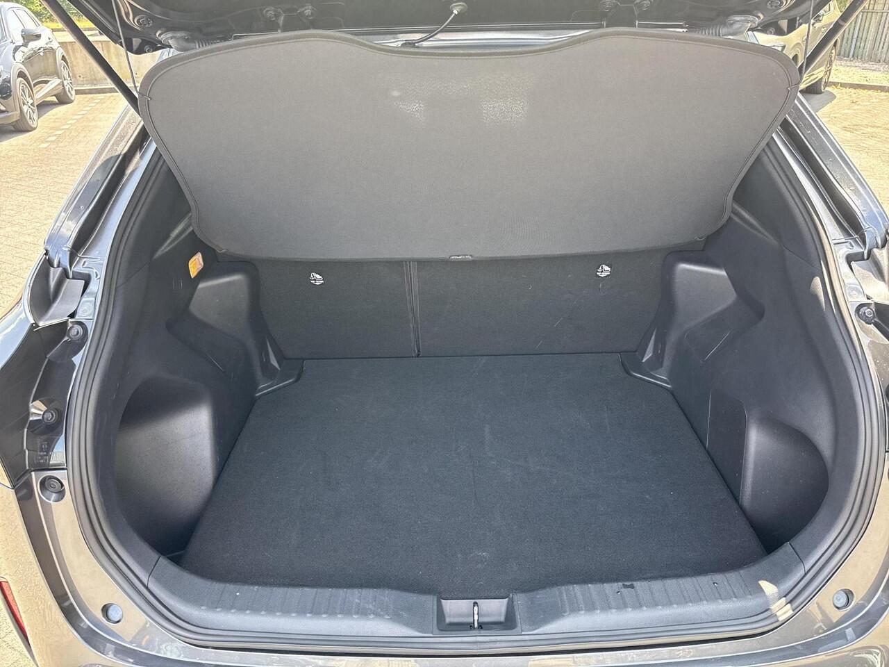 Toyota YARIS Cross 1.5 Hybrid 115 First Edition | Navigatie | Apple CarPlay/Android auto | Achteruitrijcamera