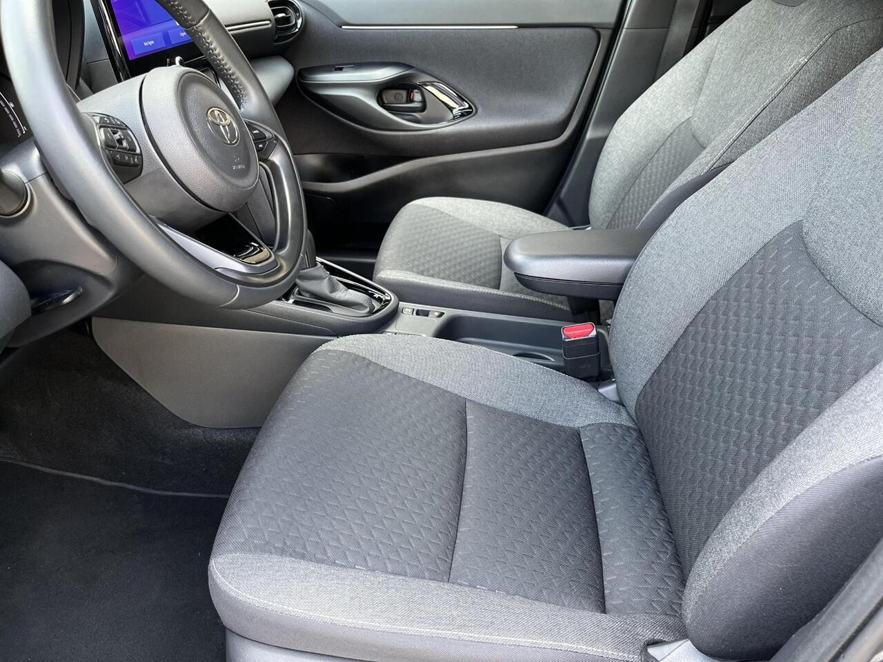 Toyota YARIS Cross 1.5 Hybrid 115 First Edition | All-in prijs | Automaat| android/apple