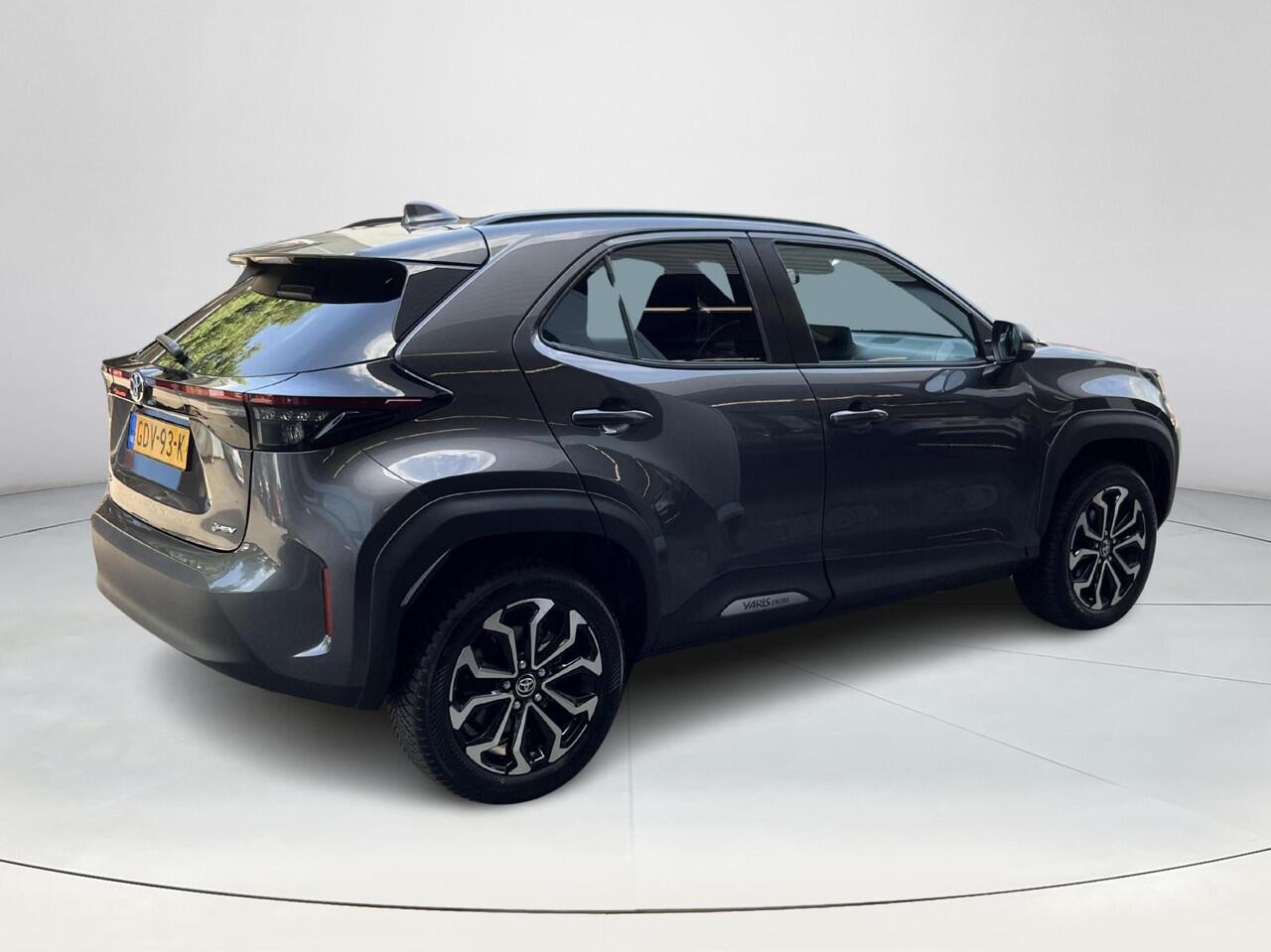 Toyota YARIS Cross 1.5 Hybrid 115 First Edition | All-in prijs | Automaat| android/apple