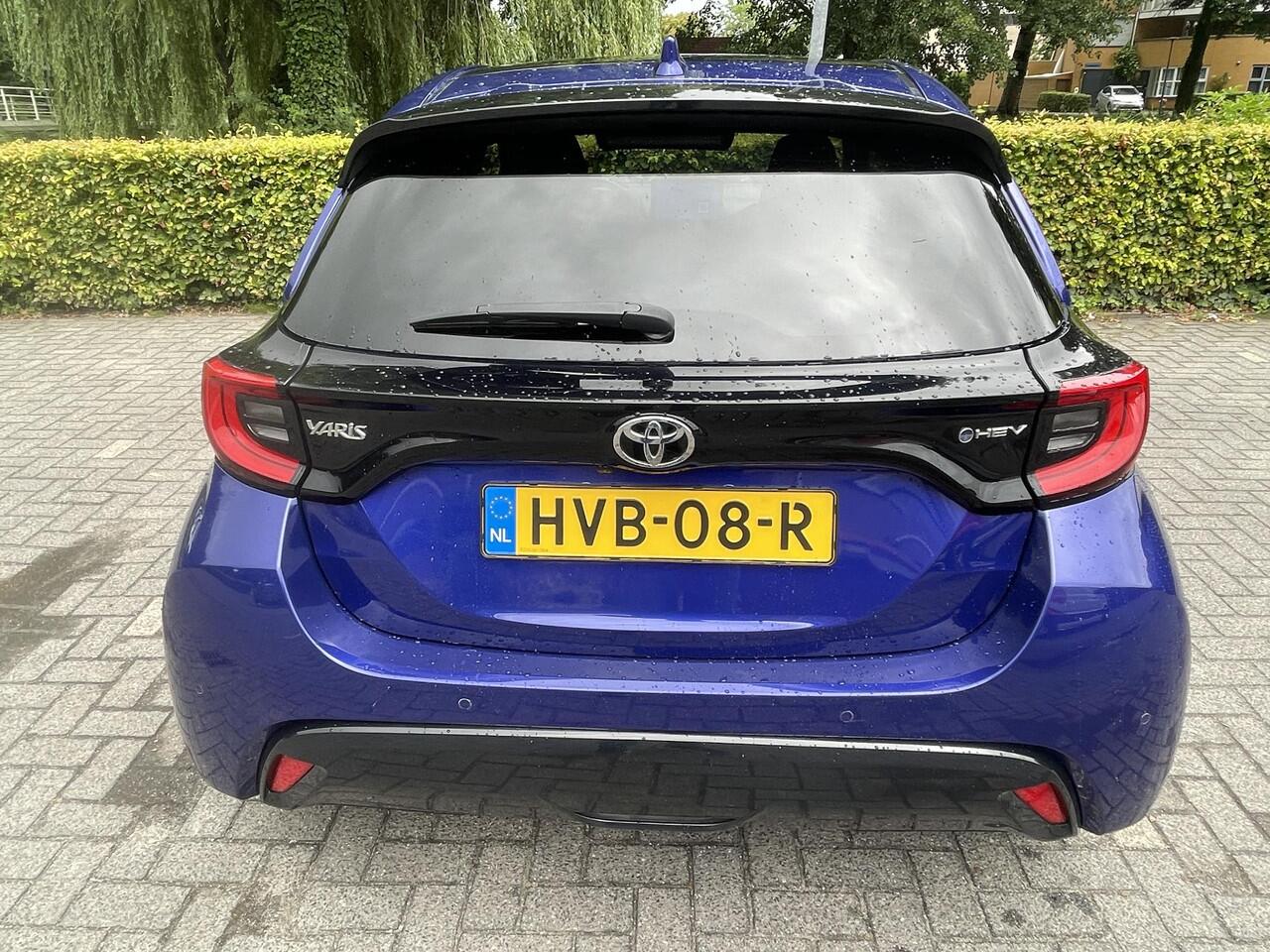 Toyota YARIS 1.5 Hybrid 130 Executive Premium Panoramadak