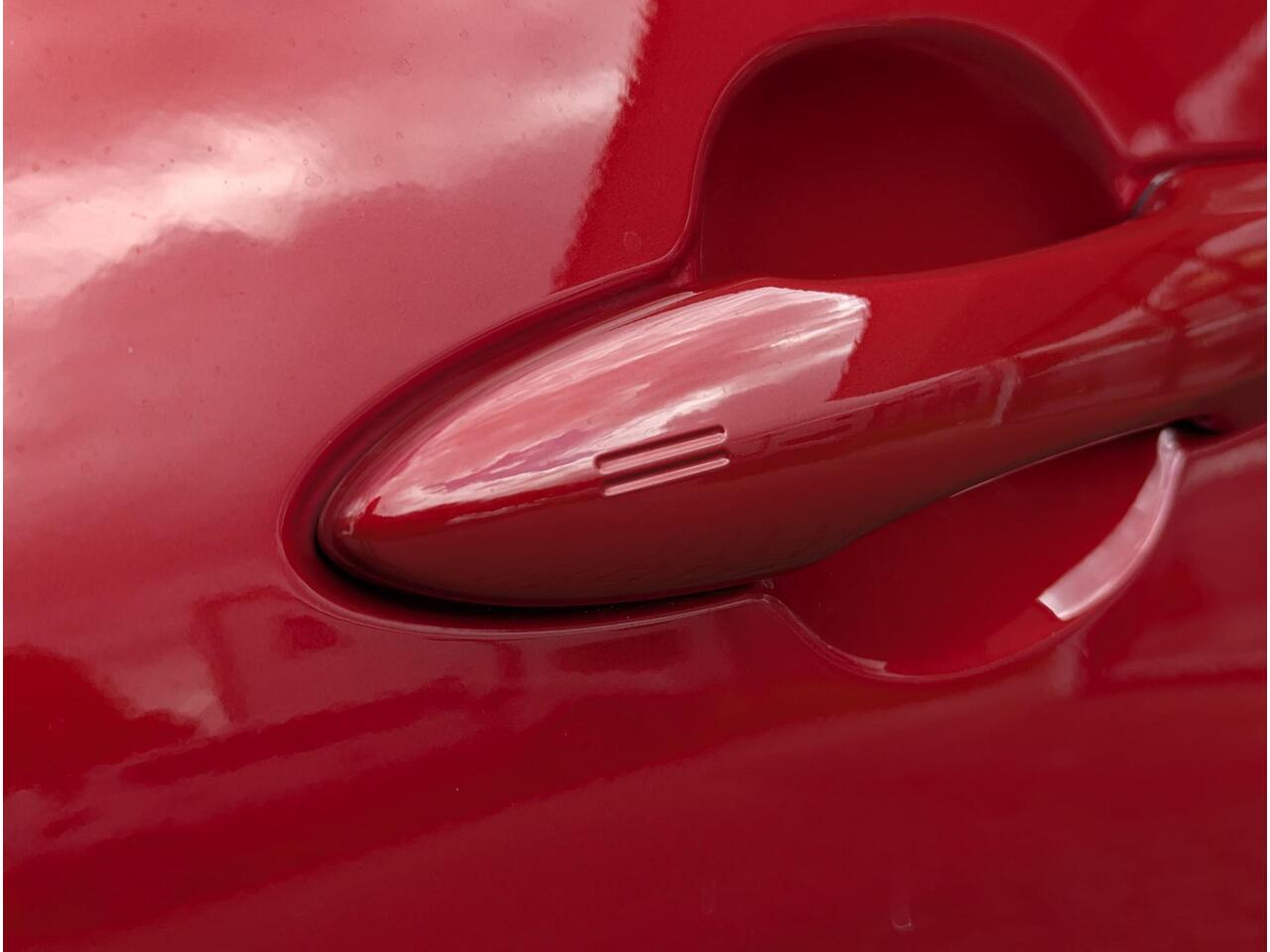 Toyota YARIS 1.5 Hybrid 130 Executive | Leer | Keyless | Stoel- stuurverwarming | ACC | BSM | Camera