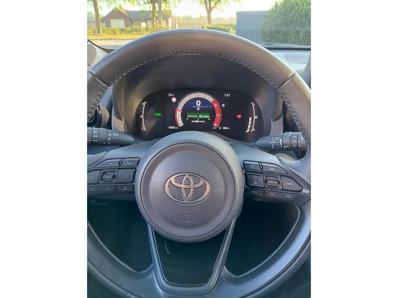 Toyota YARIS 1.5 Hybrid 130 Business Plus Groot Navi Stoel/Stuur verw. Apple Carplay Cruise/Clima
