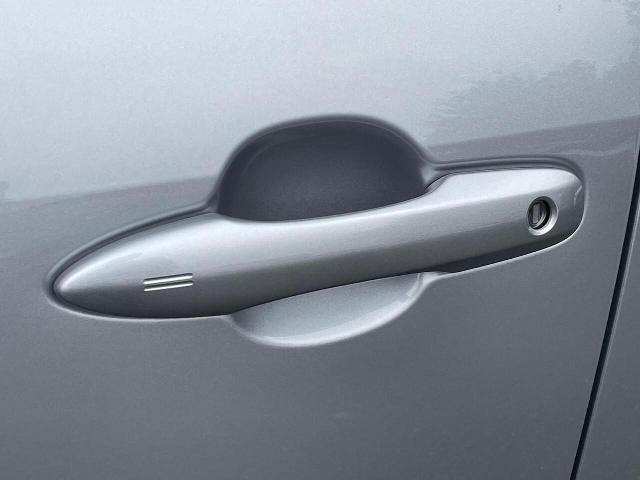 Toyota YARIS Cross 1.5 Hybrid 115 First Edition