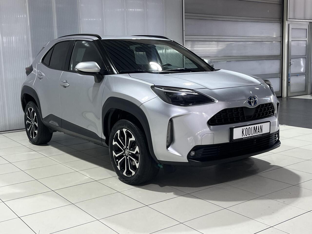 Toyota YARIS Cross 1.5 Hybrid 115 First Edition | Camera | Apple carplay/anroid auto | Lichtmetalen velgen |