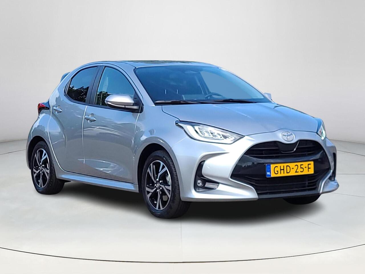 Toyota YARIS 1.5 Hybrid 115 First Edition | Apple CarPlay / Android Auto | LED Verlichting | Rijklaarprijs incl. garantie |