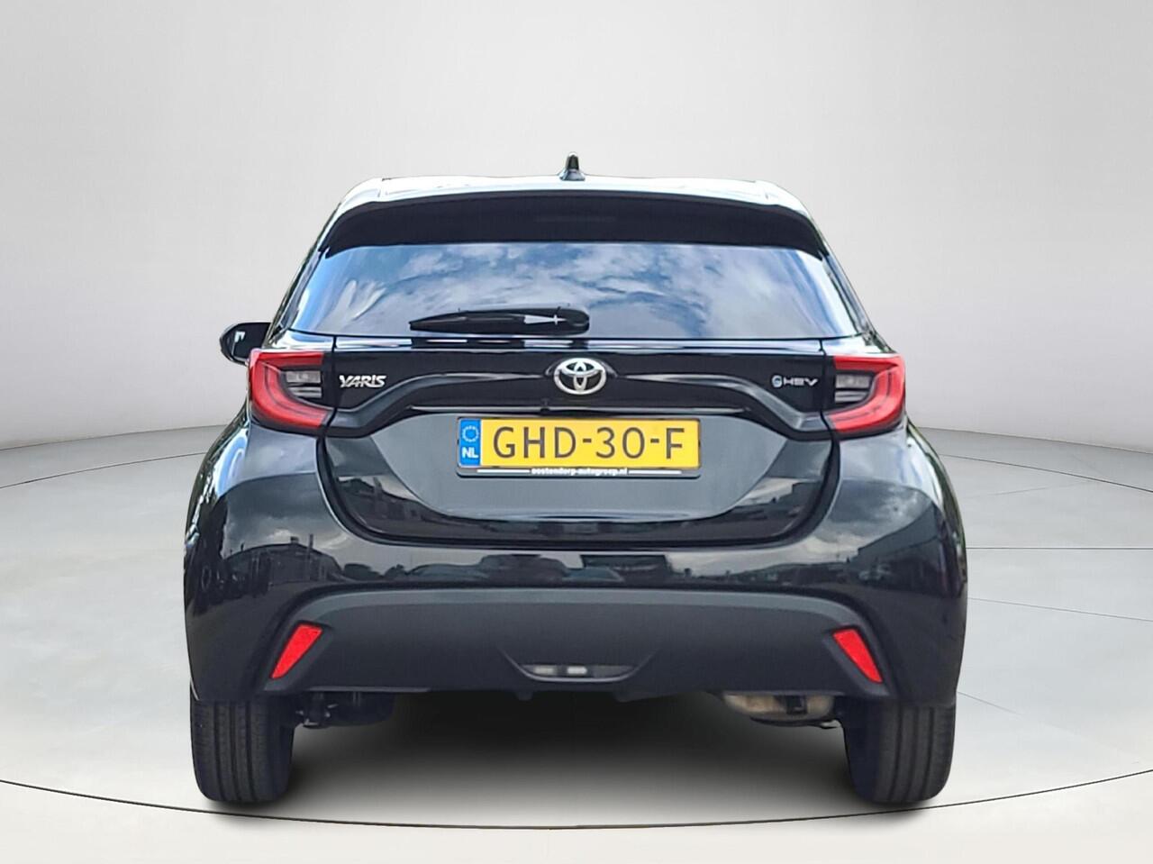 Toyota YARIS 1.5 Hybrid 115 First Edition | Apple CarPlay / Android Auto | LED Verlichting | Rijklaarprijs incl. garantie |