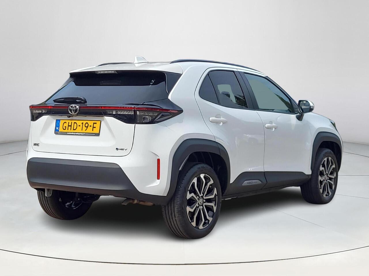 Toyota YARIS Cross 1.5 Hybrid 115 First Edition | Apple CarPlay / Android Auto | LED Verlichting | Rijklaarprijs incl. garantie |