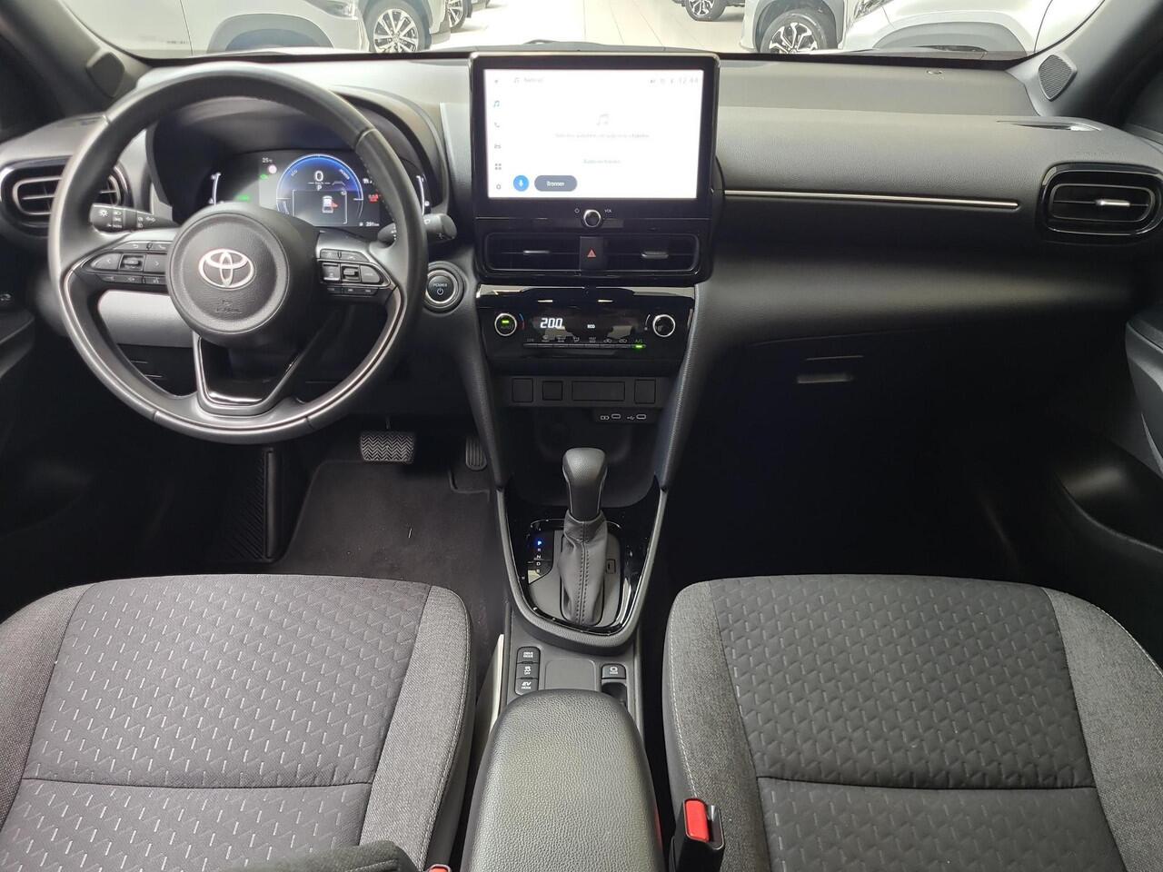 Toyota YARIS Cross 1.5 Hybrid 115 First Edition | Apple CarPlay / Android Auto | LED Verlichting | Rijklaarprijs incl. garantie |