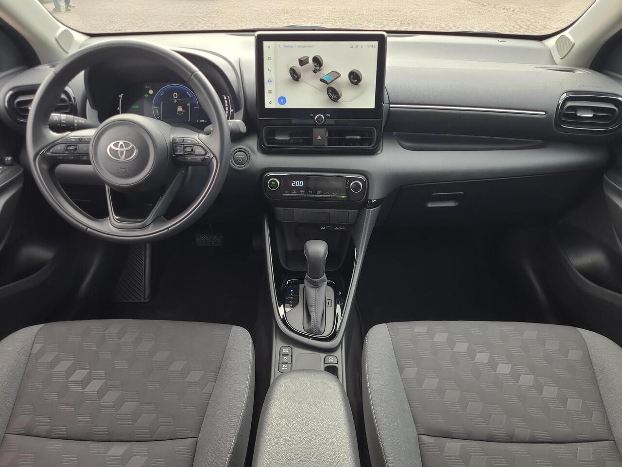 Toyota YARIS 1.5 Hybrid 115 First Edition | Apple CarPlay | Navigatie | Rijklaarprijs incl. garantie |