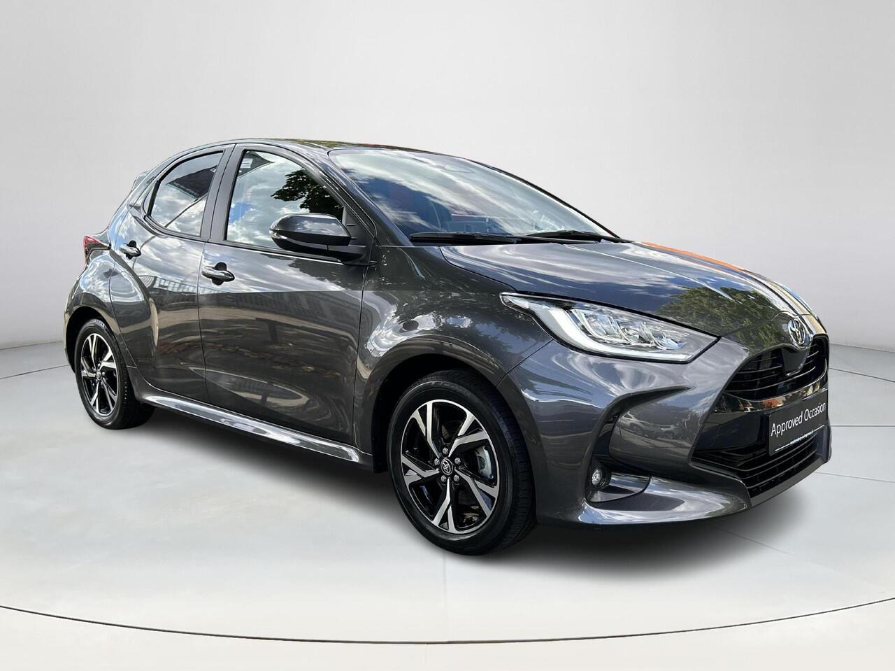 Toyota YARIS 1.5 Hybrid 115 First Edition