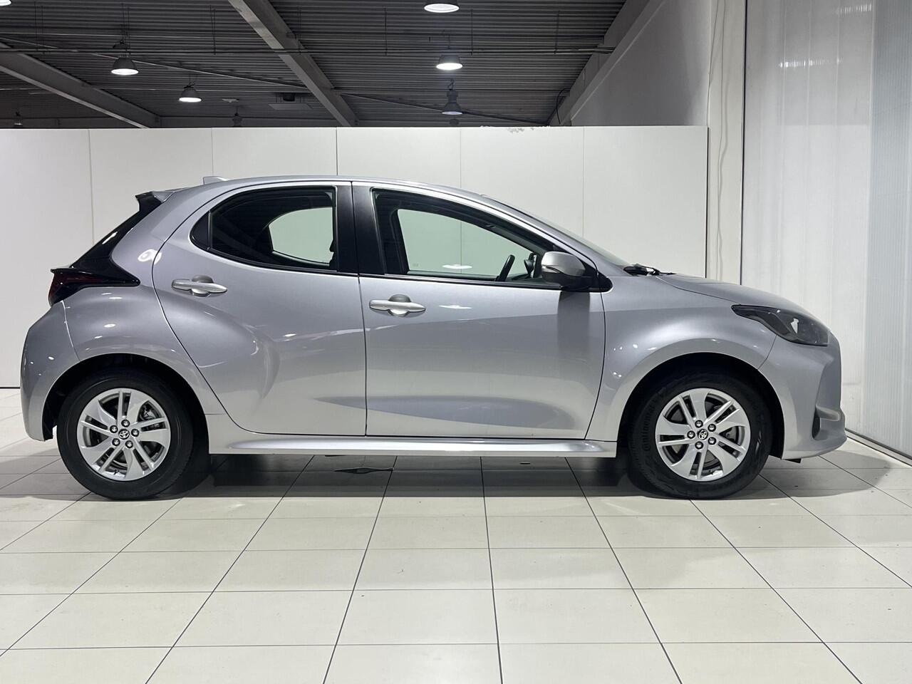 Toyota YARIS 1.5 Hybrid 115 Active | Automaat | Apple carplay/anroid auto | Dealer onderhouden |