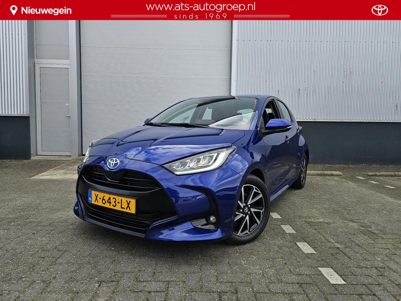 Toyota YARIS 1.5 Hybrid Dynamic | Slechts 8500 KM | org NL en 1e Eigenaar |