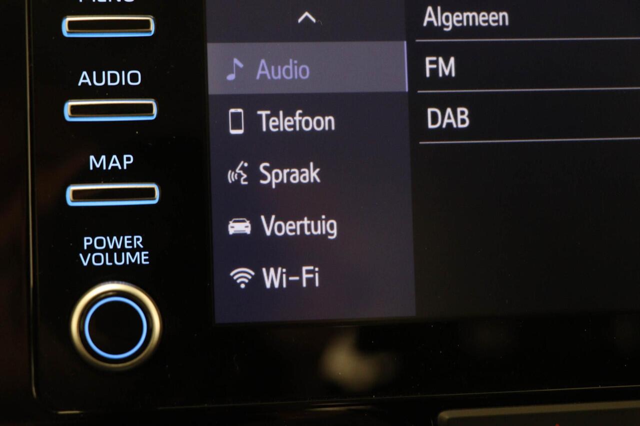 Toyota YARIS 1.5 Hybrid Dynamic | LED | STOELVERWARMING | DAB | APPLE | CAMERA