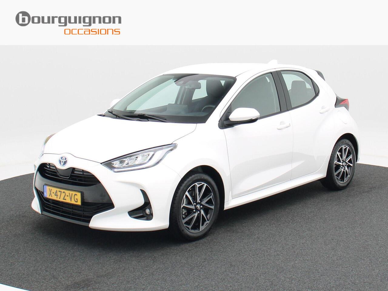 Toyota YARIS 1.5 Hybrid 115 Pk Automaat Dynamic | 16 inch velgen | Cruise Control | Stoelverwarming | Climate Control | Camera | 15.822 Km!!