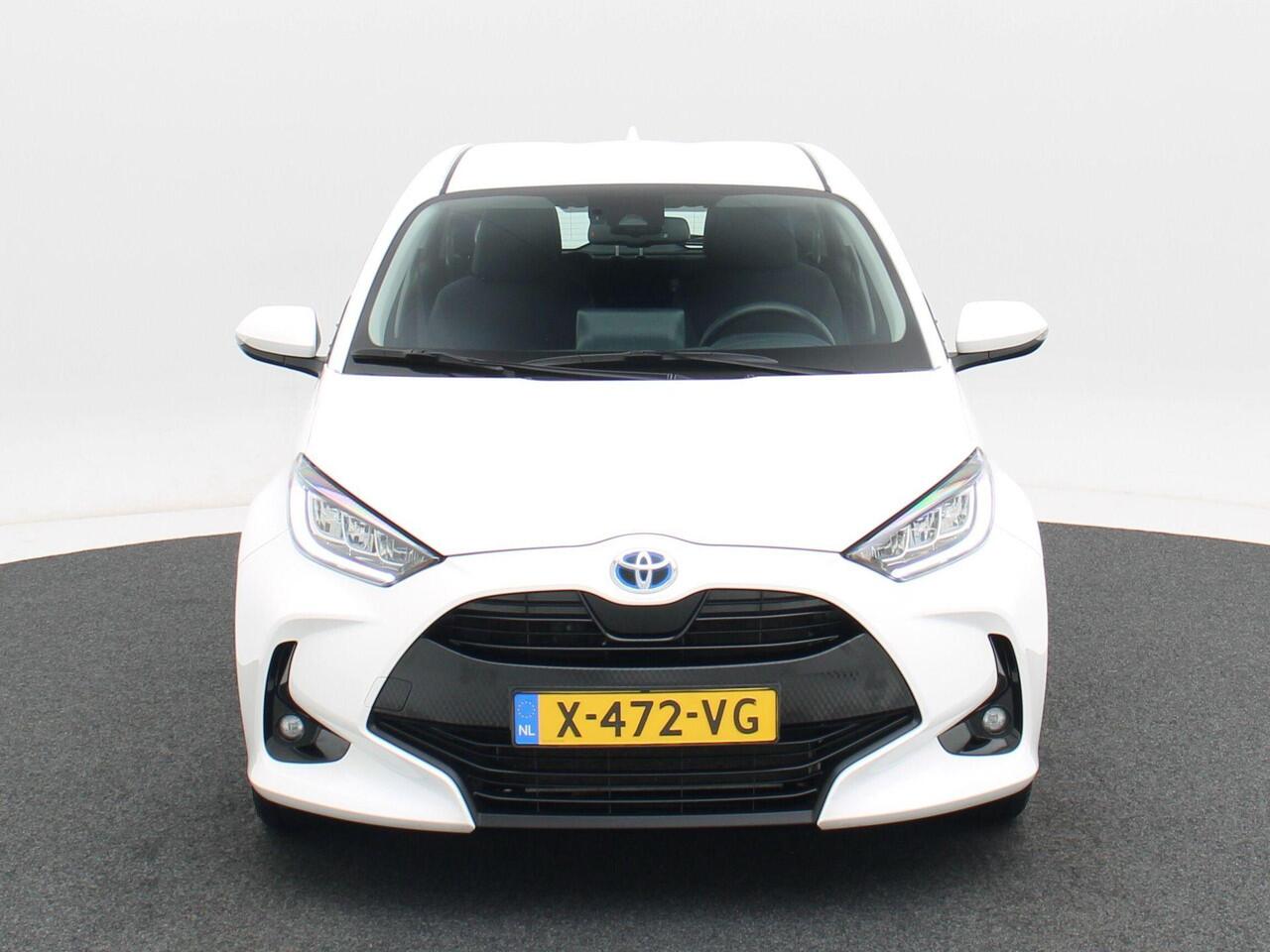 Toyota YARIS 1.5 Hybrid 115 Pk Automaat Dynamic | 16 inch velgen | Cruise Control | Stoelverwarming | Climate Control | Camera | 15.822 Km!!