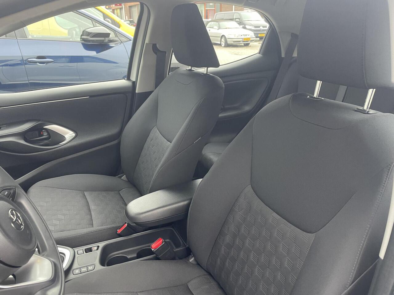 Toyota YARIS 1.5 Hybrid 115 Comfort | Org NL | Apple/Android Navigatie |