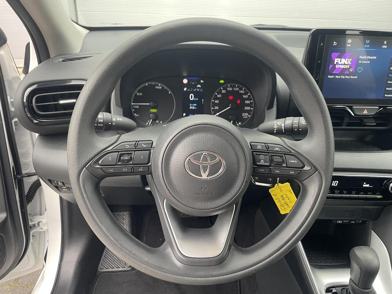 Toyota YARIS 1.5 Hybrid 115 Comfort | Org NL | Apple/Android Navigatie |
