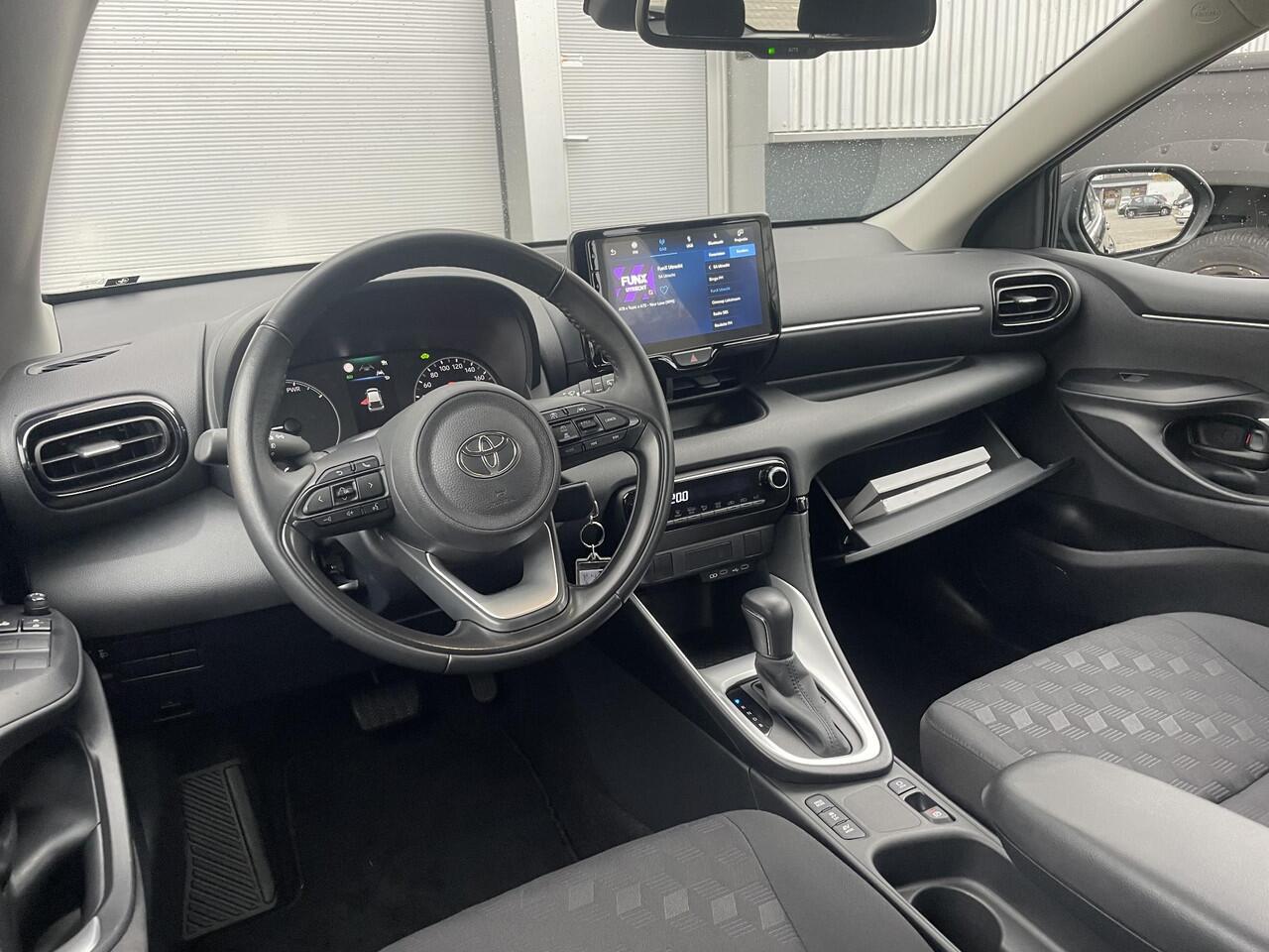 Toyota YARIS 1.5 Hybrid 115 Active | org NL en 1e Eigenaar | Apple/Android Navigatie