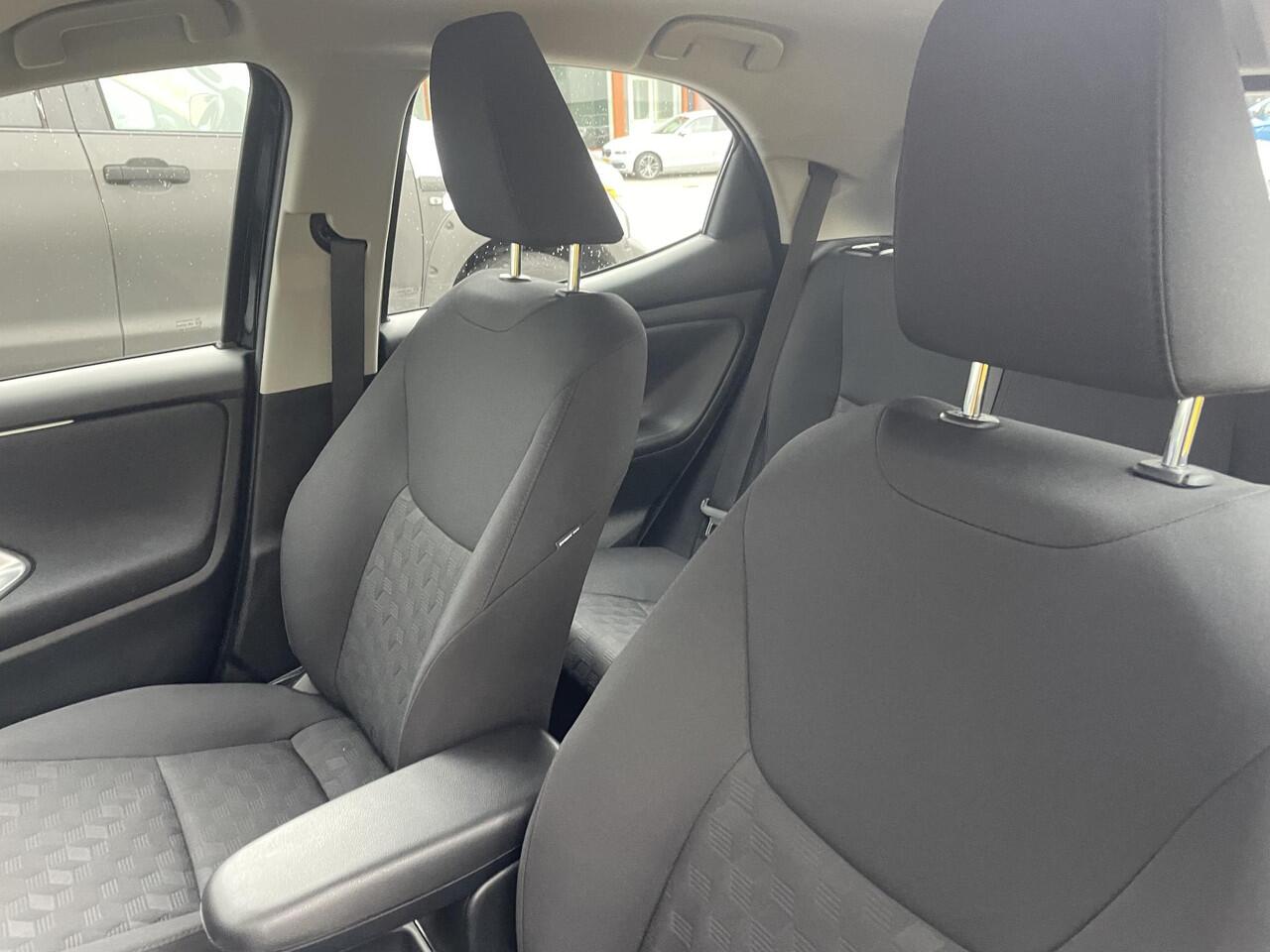 Toyota YARIS 1.5 Hybrid 115 Active | org NL en 1e Eigenaar | Apple/Android Navigatie