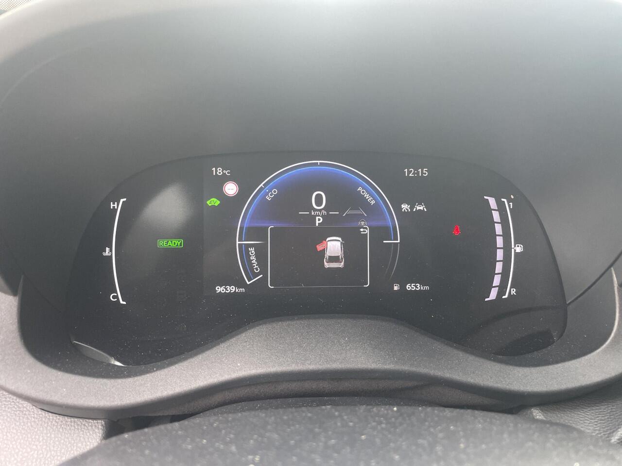 Toyota YARIS Cross 1.5 Hybrid 115 Dynamic | Stuur-/Stoelverwarming | Dodehoek detectie | Parkeersensoren | Navigatie