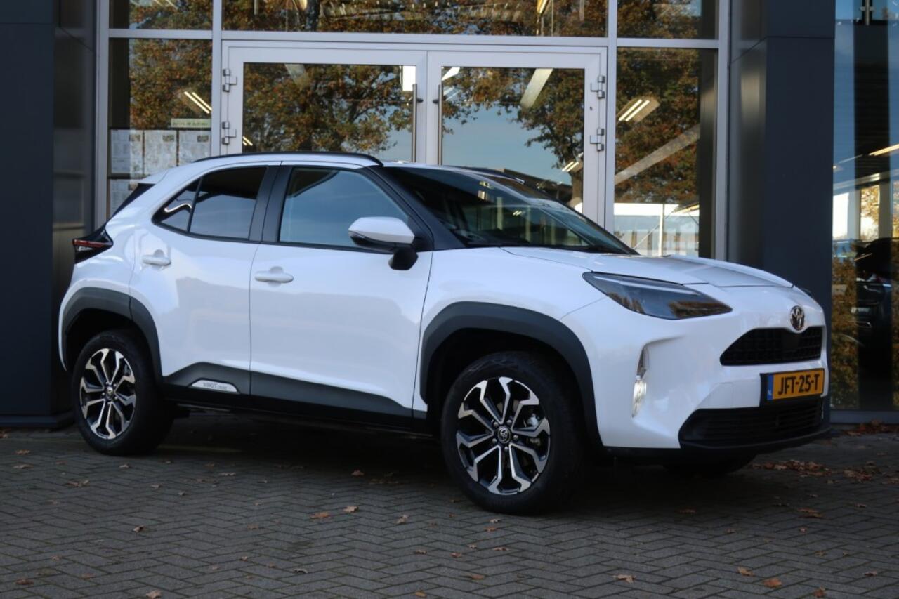 Toyota YARIS 1.5 HYBRID, Apple Carplay/ Android Auto, Clima, etc.