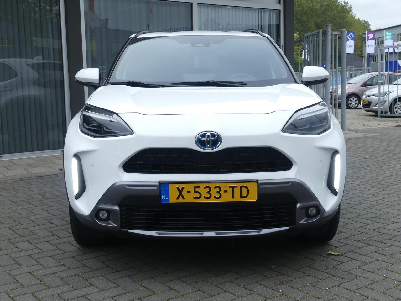 Toyota YARIS Cross 1.5 Hybrid Explore 1ste Eigenaar. Dealer O.H. Cruise & Climate Control, Navi, Apple Carpl/Andr Auto